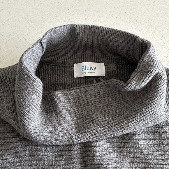 Bluivy Sweater - Picture 3 of 4